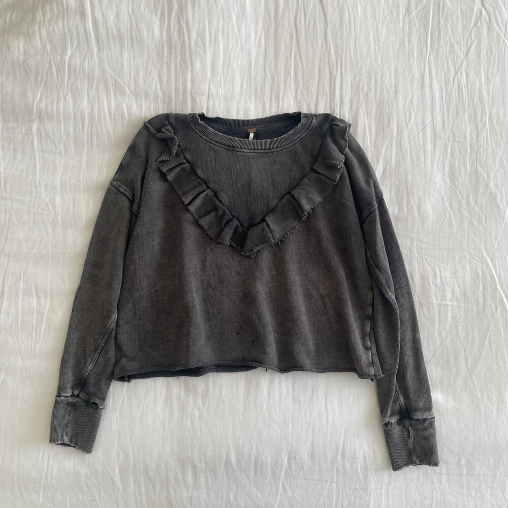 Free People Ooh La Ruffle Sweater (sz S)